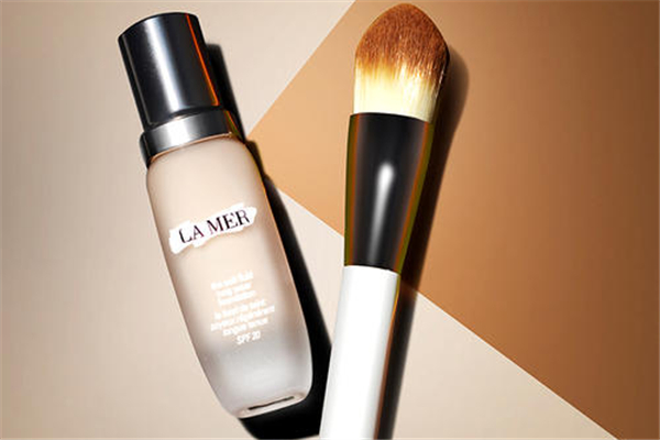 遮瑕可以遮痣嗎 遮瑕膏和遮瑕液哪個好 遮瑕可以遮痣嗎 遮瑕膏和遮瑕液哪個好