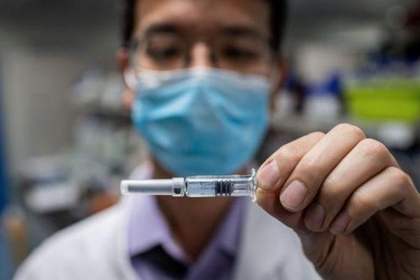 嗓子疼可以打新冠疫苗嗎 嗓子疼打新冠疫苗會怎么樣 嗓子疼可以打新冠疫苗嗎 嗓子疼打新冠疫苗會怎么樣