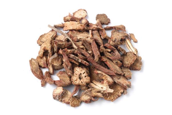 丹參可以泡水喝嗎 丹參泡水喝有什么功效 丹參可以泡水喝嗎 丹參泡水喝有什么功效