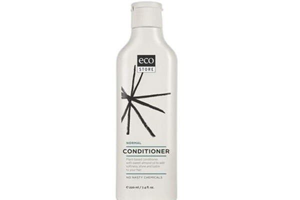 護(hù)發(fā)素會(huì)讓頭發(fā)變油嗎 護(hù)發(fā)素對(duì)頭皮有害嗎 護(hù)發(fā)素會(huì)讓頭發(fā)變油嗎 護(hù)發(fā)素對(duì)頭皮有害嗎