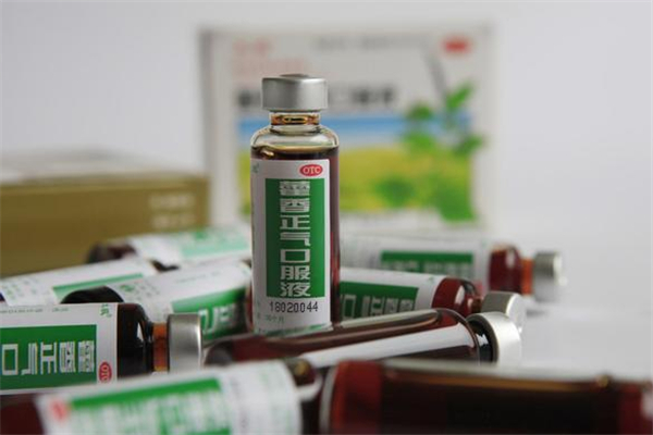 藿香正氣水有沉淀物還能喝嗎 藿香正氣水里面的沉淀是什么 藿香正氣水有沉淀物還能喝嗎 藿香正氣水里面的沉淀是什么