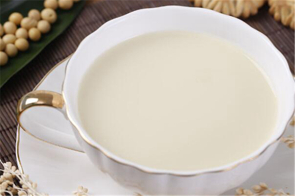 豆?jié){喝無糖的好還是加糖的好 豆?jié){會不會長胖 豆?jié){喝無糖的好還是加糖的好 豆?jié){會不會長胖