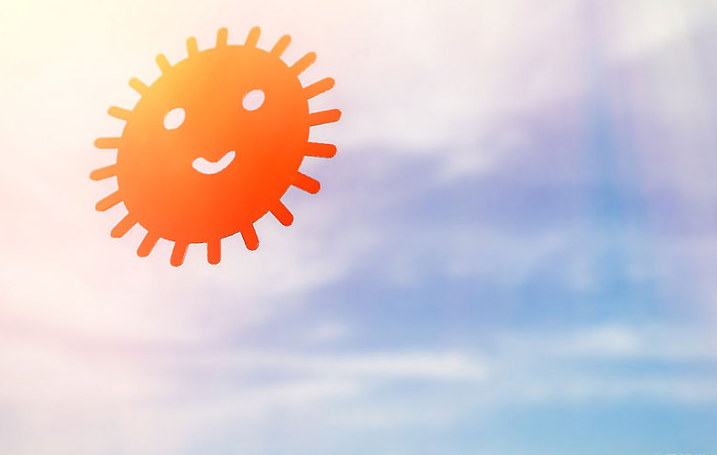 防曬噴霧要用手抹勻嗎 防曬噴霧要用卸妝水卸嗎 防曬噴霧要用手抹勻嗎 防曬噴霧要用卸妝水卸嗎