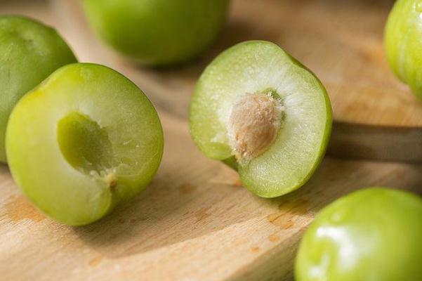 李子孕婦能吃嗎懷孕 李子孕婦能不能多吃 李子孕婦能吃嗎懷孕 李子孕婦能不能多吃