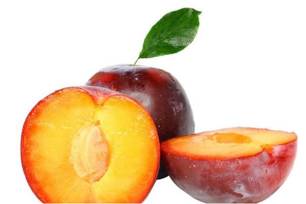 吃李子會(huì)便秘嗎 吃李子會(huì)過(guò)敏嗎