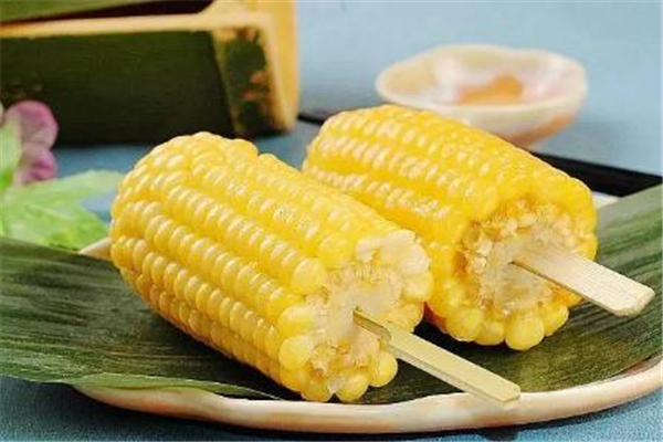 玉米對(duì)胃有傷害嗎 玉米胃不好的人可以吃嗎 玉米對(duì)胃有傷害嗎 玉米胃不好的人可以吃嗎