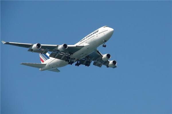 坐飛機(jī)提前多久到機(jī)場(chǎng)合適 坐飛機(jī)為什么要提前去 坐飛機(jī)提前多久到機(jī)場(chǎng)合適 坐飛機(jī)為什么要提前去