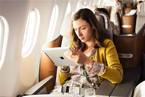 坐飛機可以帶防曬噴霧嗎 坐飛機可以帶化妝品嗎 坐飛機可以帶防曬噴霧嗎 坐飛機可以帶化妝品嗎