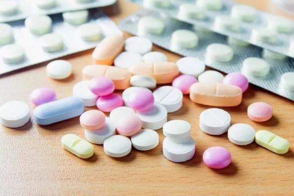 降壓藥什么時(shí)候吃最好 降壓藥吃了就不能停嗎 降壓藥什么時(shí)候吃最好 降壓藥吃了就不能停嗎