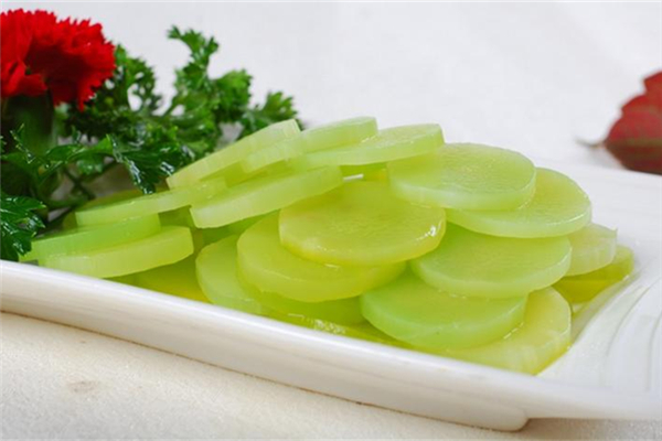 萵筍的營(yíng)養(yǎng)價(jià)值和功效 萵筍適合和什么一起吃 萵筍的營(yíng)養(yǎng)價(jià)值和功效 萵筍適合和什么一起吃