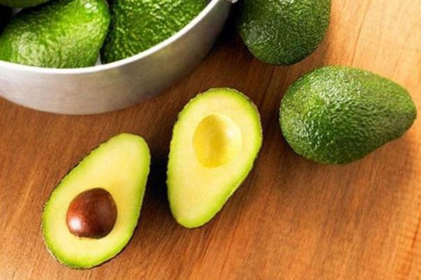 牛油果有黑點(diǎn)還能吃嗎 牛油果有黑點(diǎn)是怎么回事 牛油果有黑點(diǎn)還能吃嗎 牛油果有黑點(diǎn)是怎么回事