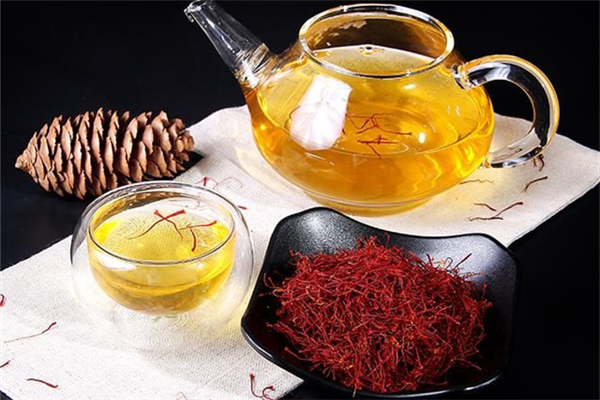 藏紅花喝了會上火嗎 藏紅花屬于涼性還是熱性 藏紅花喝了會上火嗎 藏紅花屬于涼性還是熱性