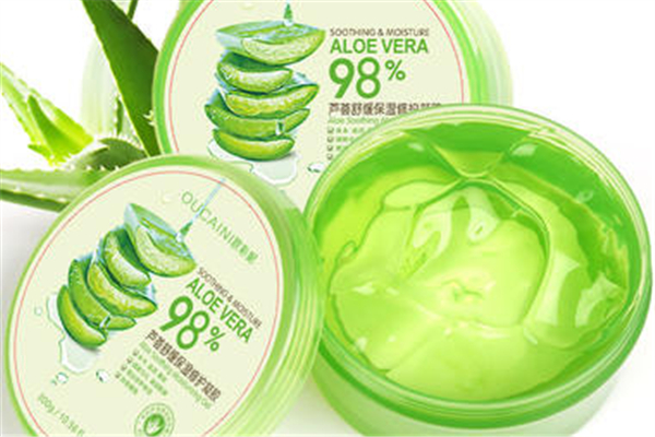 蘆薈膠有假的嗎 蘆薈膠假的是什么樣的 蘆薈膠有假的嗎 蘆薈膠假的是什么樣的