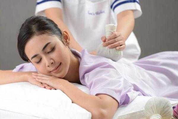 推拿可以去濕氣嗎 推拿可以調(diào)理月經(jīng)嗎 推拿可以去濕氣嗎 推拿可以調(diào)理月經(jīng)嗎