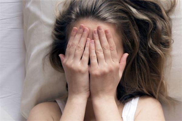 多夢(mèng)會(huì)影響睡眠嗎 多夢(mèng)會(huì)有什么影響 多夢(mèng)會(huì)影響睡眠嗎 多夢(mèng)會(huì)有什么影響