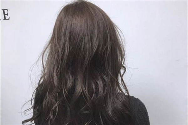 燙發(fā)會維持多久 燙發(fā)后如何保養(yǎng)和打理 燙發(fā)會維持多久 燙發(fā)后如何保養(yǎng)和打理