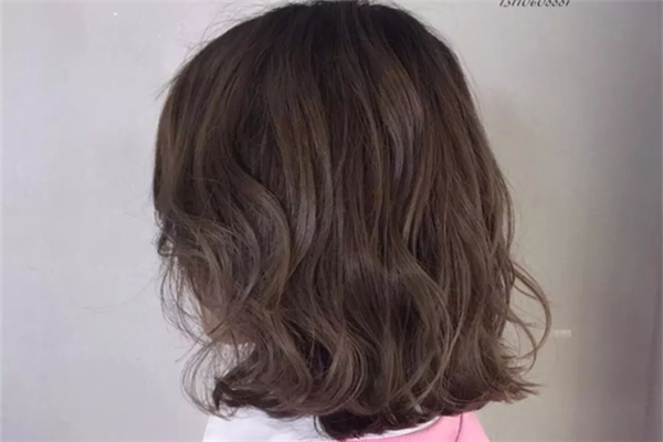 燙發(fā)會維持多久 燙發(fā)后如何保養(yǎng)和打理 燙發(fā)會維持多久 燙發(fā)后如何保養(yǎng)和打理