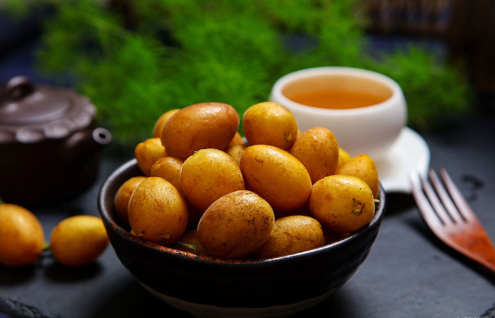 女人吃黃皮果有什么好處 孕婦吃黃皮果對胎兒有什么好處 女人吃黃皮果有什么好處 孕婦吃黃皮果對胎兒有什么好處