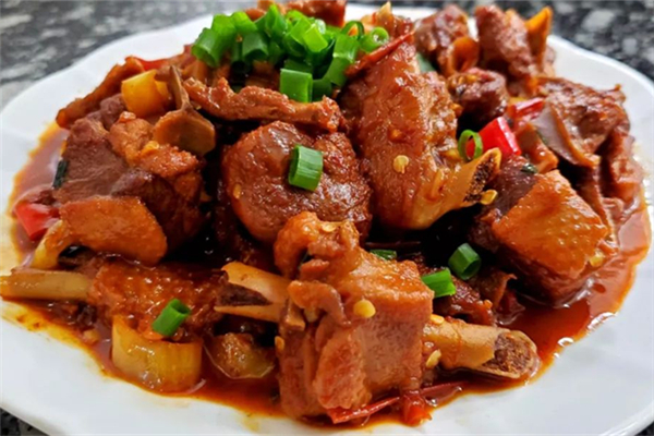 鴨肉的功效和作用 鴨肉怎么做好吃 鴨肉的功效和作用 鴨肉怎么做好吃