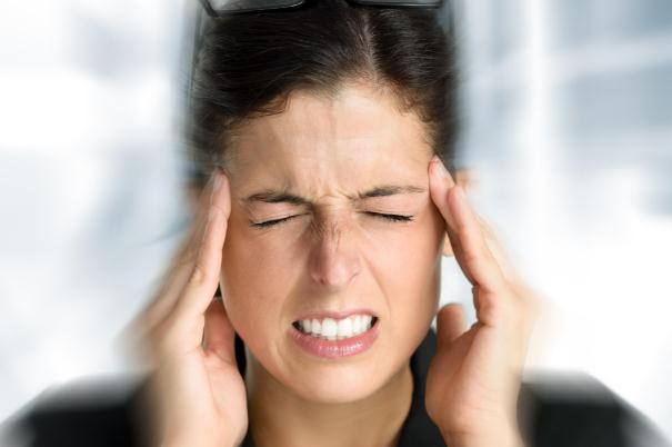 偏頭痛會(huì)遺傳嗎 偏頭痛會(huì)惡心想吐嗎 偏頭痛會(huì)遺傳嗎 偏頭痛會(huì)惡心想吐嗎