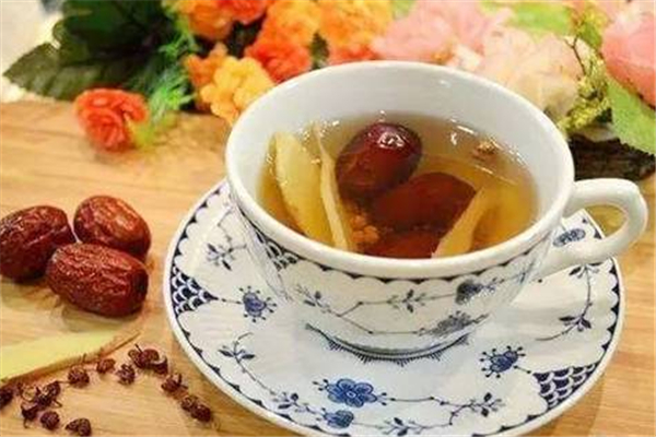 姜棗茶能去濕氣嗎 姜棗茶的功效 姜棗茶能去濕氣嗎 姜棗茶的功效
