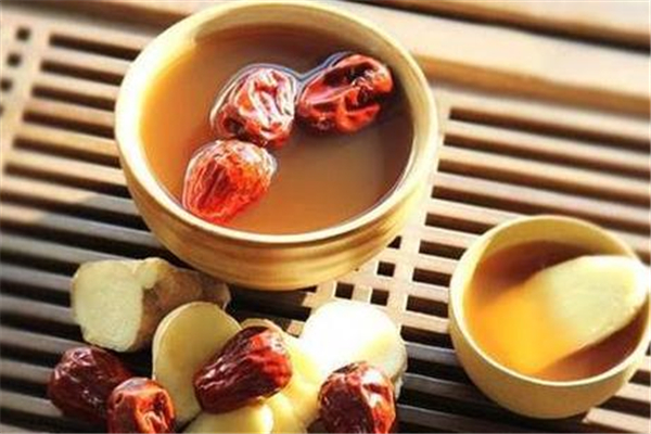 姜棗茶一天喝多少合適 姜棗茶一天中什么時候喝最好 姜棗茶一天喝多少合適 姜棗茶一天中什么時候喝最好