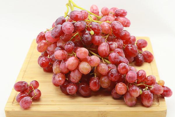 紅提籽能吃么 紅提籽功效與作用 紅提籽能吃么 紅提籽功效與作用