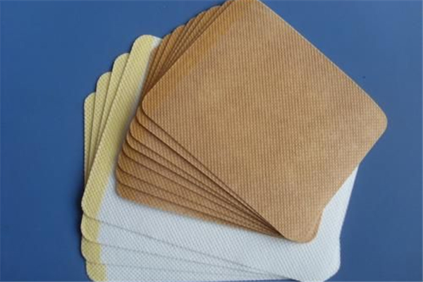 冬病夏治貼膏藥管用嗎 冬病夏治貼膏藥貼多長(zhǎng)時(shí)間 冬病夏治貼膏藥管用嗎 冬病夏治貼膏藥貼多長(zhǎng)時(shí)間