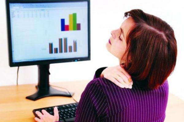 頸椎病的病因 頸椎病的危害及并發(fā)癥 頸椎病的病因 頸椎病的危害及并發(fā)癥