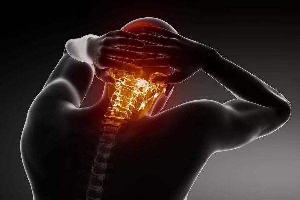 頸椎病怎么治療最好的方法 頸椎病有哪些癥狀 頸椎病怎么治療最好的方法 頸椎病有哪些癥狀