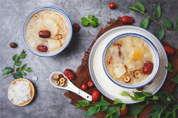 入伏除濕的好處 入伏喝什么去濕氣 入伏除濕的好處 入伏喝什么去濕氣