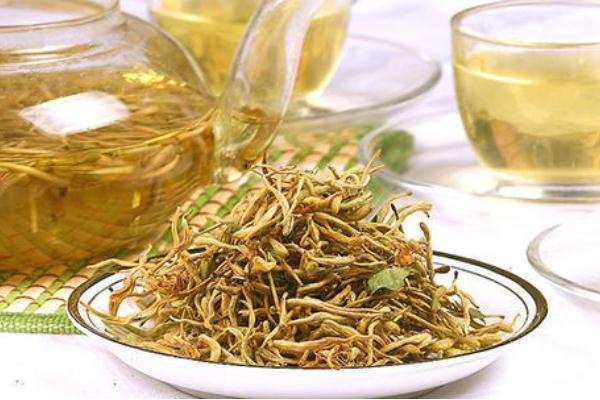 金銀花有什么藥用價(jià)值 金銀花有毛絨的好還是沒(méi)有毛絨的好 金銀花有什么藥用價(jià)值 金銀花有毛絨的好還是沒(méi)有毛絨的好