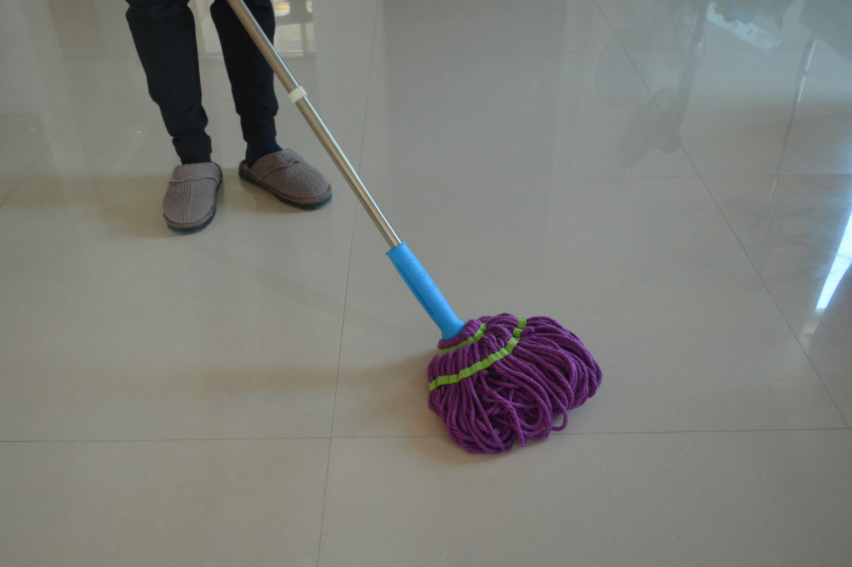 用花露水拖地對(duì)孕婦有影響嗎 用花露水拖地對(duì)新生兒有影響嗎 用花露水拖地對(duì)孕婦有影響嗎 用花露水拖地對(duì)新生兒有影響嗎