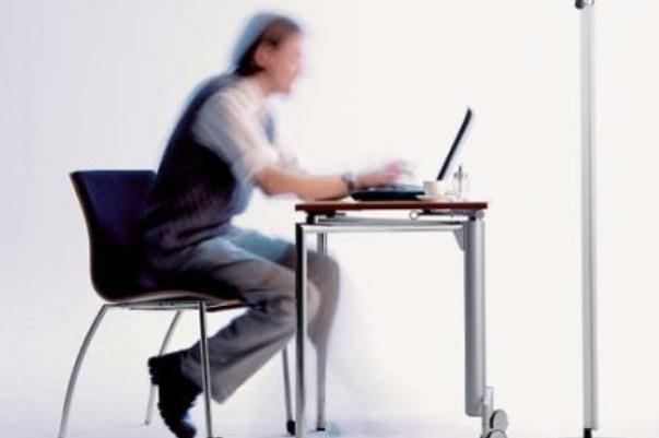 久坐的人對身體的危害是什么 久坐的人適合喝什么茶 久坐的人對身體的危害是什么 久坐的人適合喝什么茶