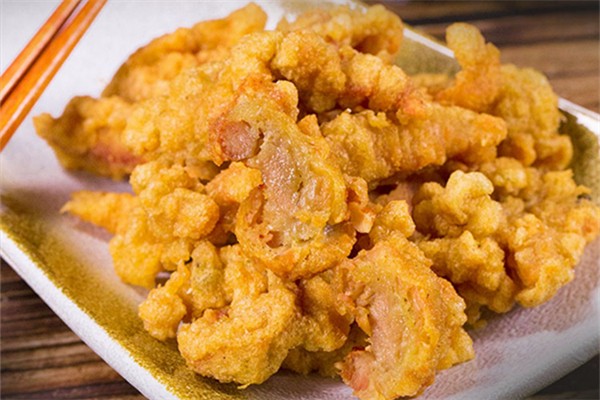 小酥肉要不要加雞蛋 酥肉一斤配幾個(gè)雞蛋 小酥肉要不要加雞蛋 酥肉一斤配幾個(gè)雞蛋