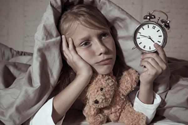 失眠要吃藥嗎 失眠要去看醫(yī)生嗎 失眠要吃藥嗎 失眠要去看醫(yī)生嗎