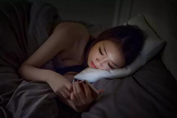 失眠會導致肥胖嗎 失眠會引起高血壓嗎 失眠會導致肥胖嗎 失眠會引起高血壓嗎