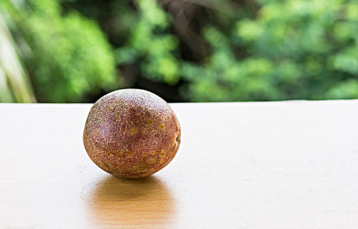 百香果可以泡酒嗎 百香果泡酒的正確方法比例 百香果可以泡酒嗎 百香果泡酒的正確方法比例