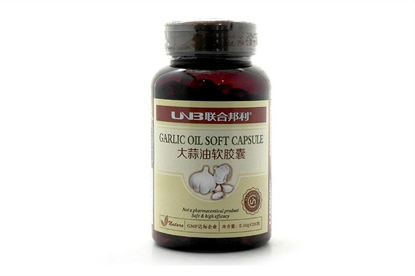 大蒜油軟膠囊可以擦臉上嗎 大蒜油軟膠囊的功效和作用 大蒜油軟膠囊可以擦臉上嗎 大蒜油軟膠囊的功效和作用