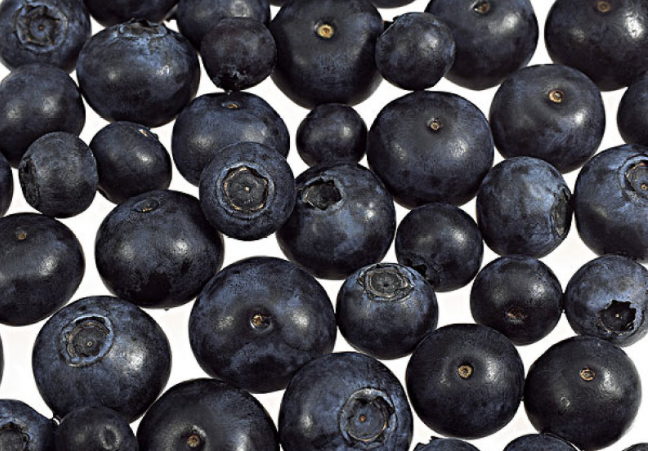 吃藍(lán)莓需要去皮嗎 藍(lán)莓上的白霜需要洗掉嗎 吃藍(lán)莓需要去皮嗎 藍(lán)莓上的白霜需要洗掉嗎