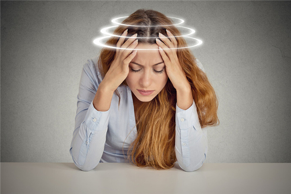 頭暈惡心想吐是什么原因造成的 頭暈惡心是什么病的癥狀 頭暈惡心想吐是什么原因造成的 頭暈惡心是什么病的癥狀