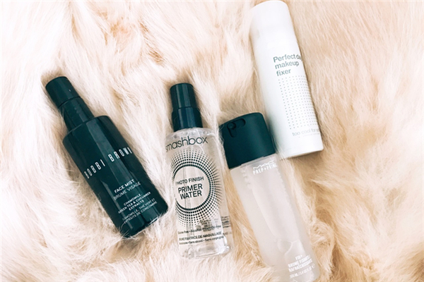 定妝噴霧能帶上飛機(jī)嗎 定妝噴霧可以托運(yùn)飛機(jī)嗎 定妝噴霧能帶上飛機(jī)嗎 定妝噴霧可以托運(yùn)飛機(jī)嗎