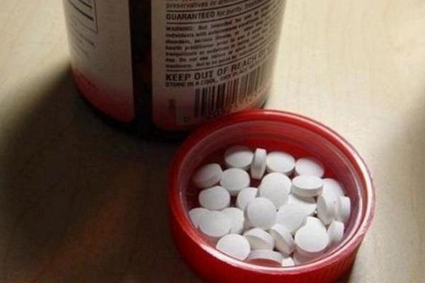 安眠藥的副作用有哪些 安眠藥的藥名叫什么 安眠藥的副作用有哪些 安眠藥的藥名叫什么