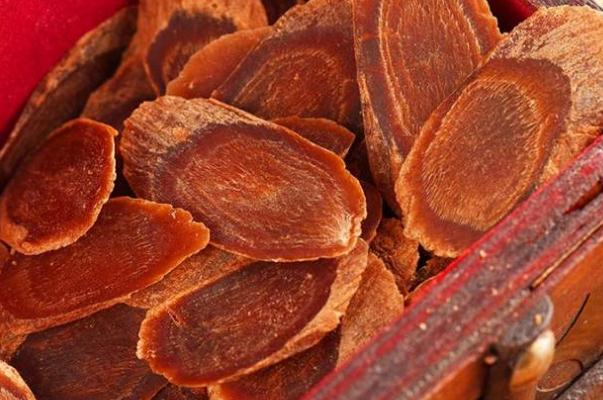 紅參的功效與作用禁忌 紅參要怎么吃效果最好 紅參的功效與作用禁忌 紅參要怎么吃效果最好