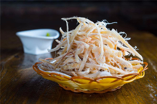 魷魚絲的熱量高嗎 魷魚絲會發(fā)胖嗎 魷魚絲的熱量高嗎 魷魚絲會發(fā)胖嗎