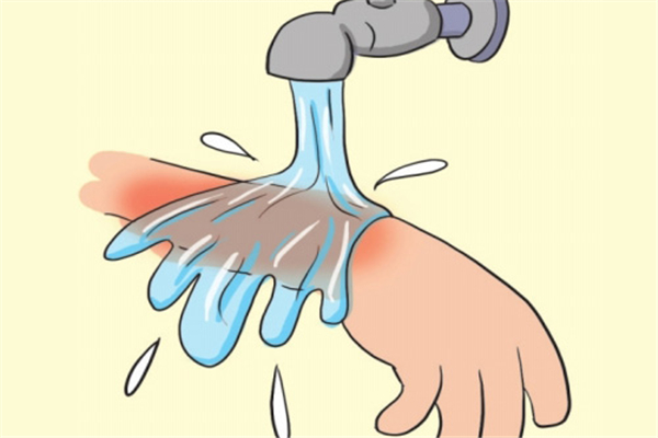 燙傷后可以吃小龍蝦嗎 燙傷忌口的東西有哪些 燙傷后可以吃小龍蝦嗎 燙傷忌口的東西有哪些