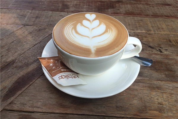 紅茶拿鐵是咖啡嗎 紅茶拿鐵的功效和作用 紅茶拿鐵是咖啡嗎 紅茶拿鐵的功效和作用