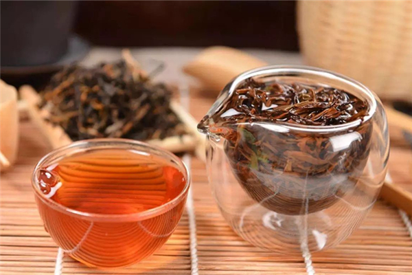 紅茶天天喝對身體好不好 紅茶一天喝多少合適 紅茶天天喝對身體好不好 紅茶一天喝多少合適