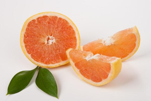 西柚要怎么吃才好吃 西柚要怎么吃不苦 西柚要怎么吃才好吃 西柚要怎么吃不苦