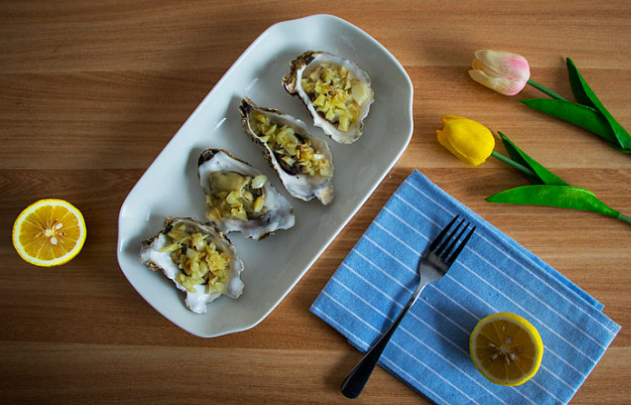 生蠔減肥期間可以吃嗎 一次吃十個生蠔的危害 生蠔減肥期間可以吃嗎 一次吃十個生蠔的危害